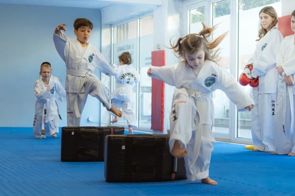 Διασκέδαση εικόνα